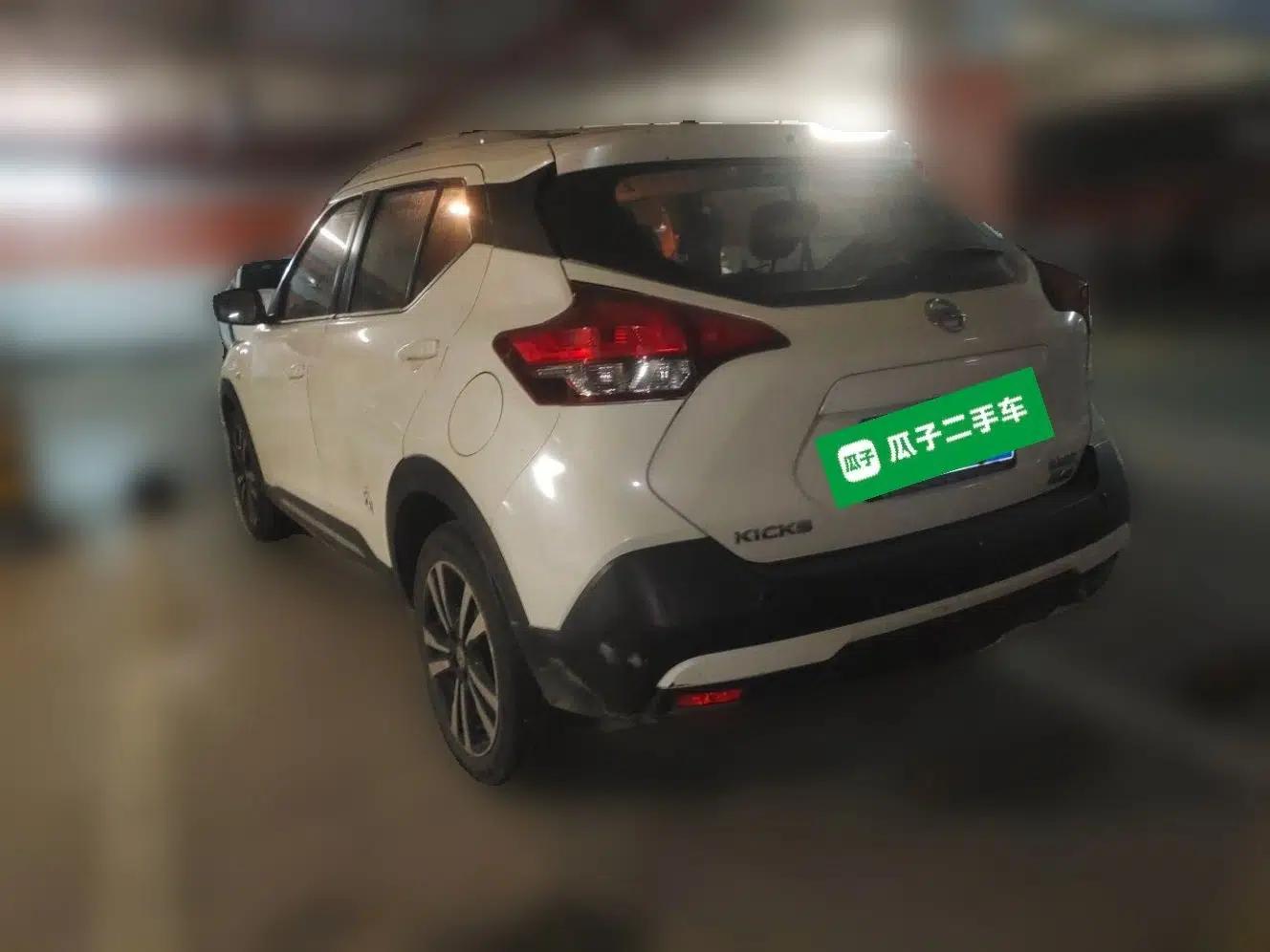 Nissan Kicks 2017 1.5L CVT Cool Enjoy Edition — миниатюра 4