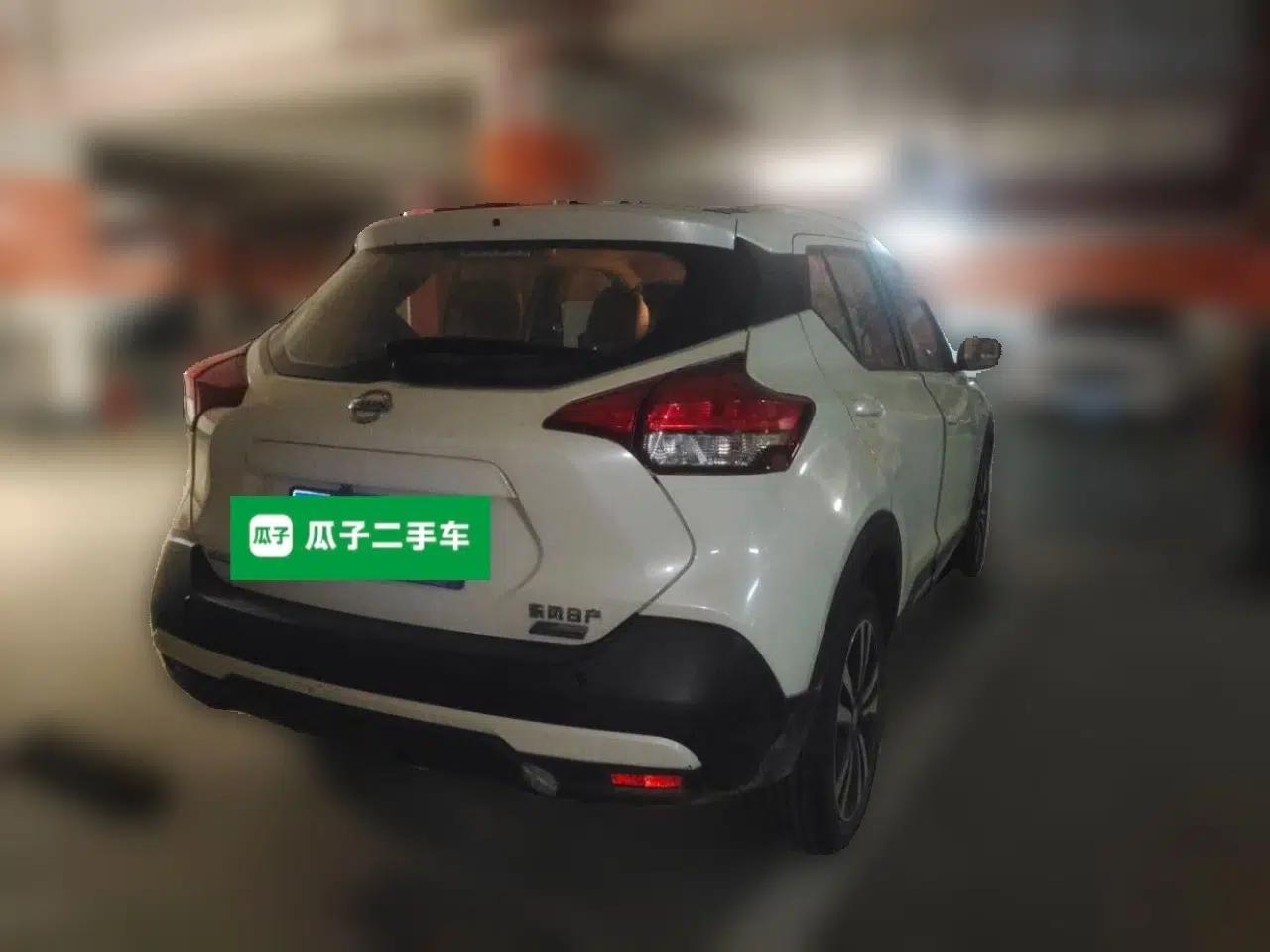 Nissan Kicks 2017 1.5L CVT Cool Enjoy Edition — миниатюра 6
