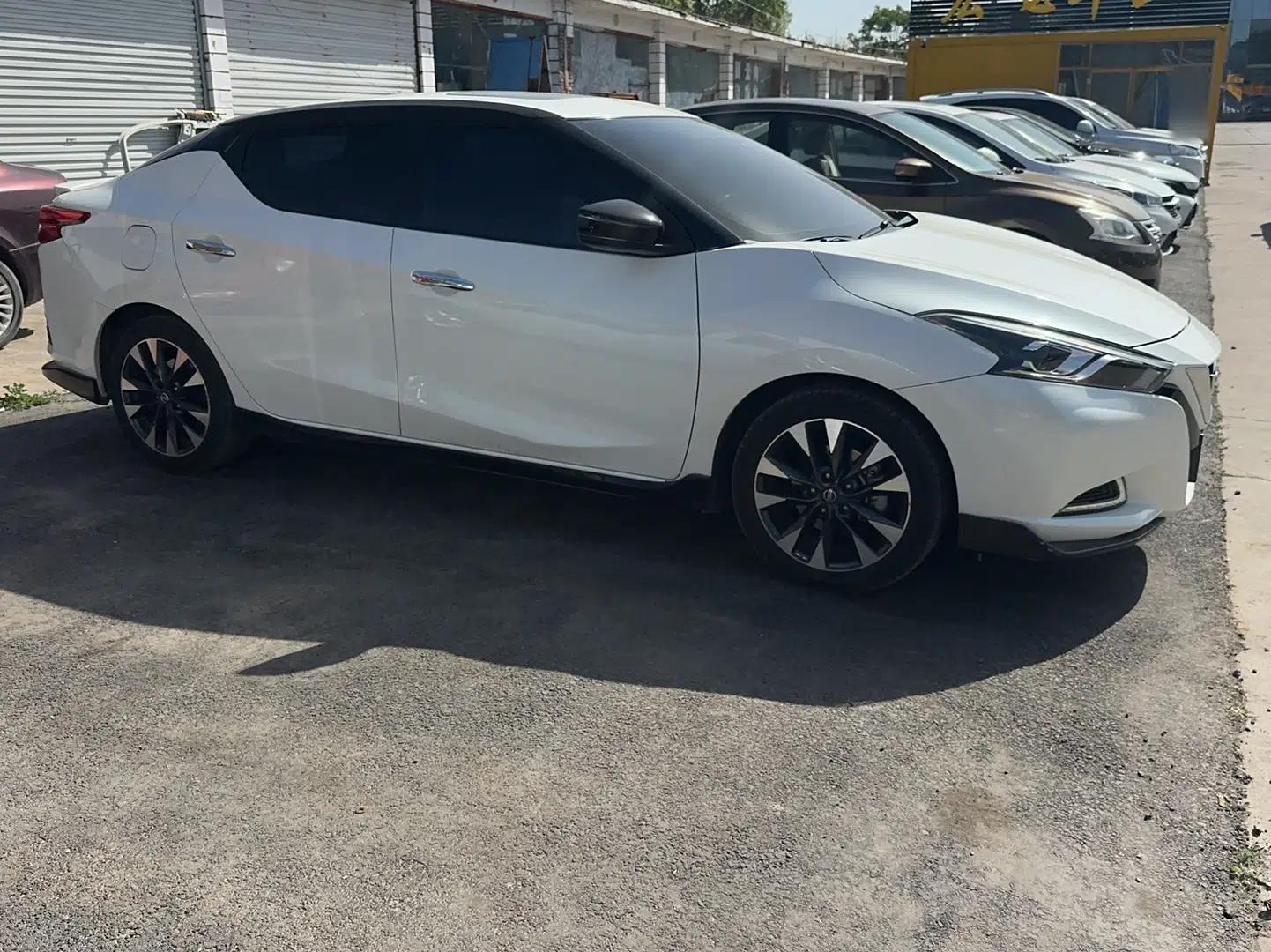 Nissan Lannia 2020 1.6L CVT Smart Connect Smart Cool Edition — миниатюра 3