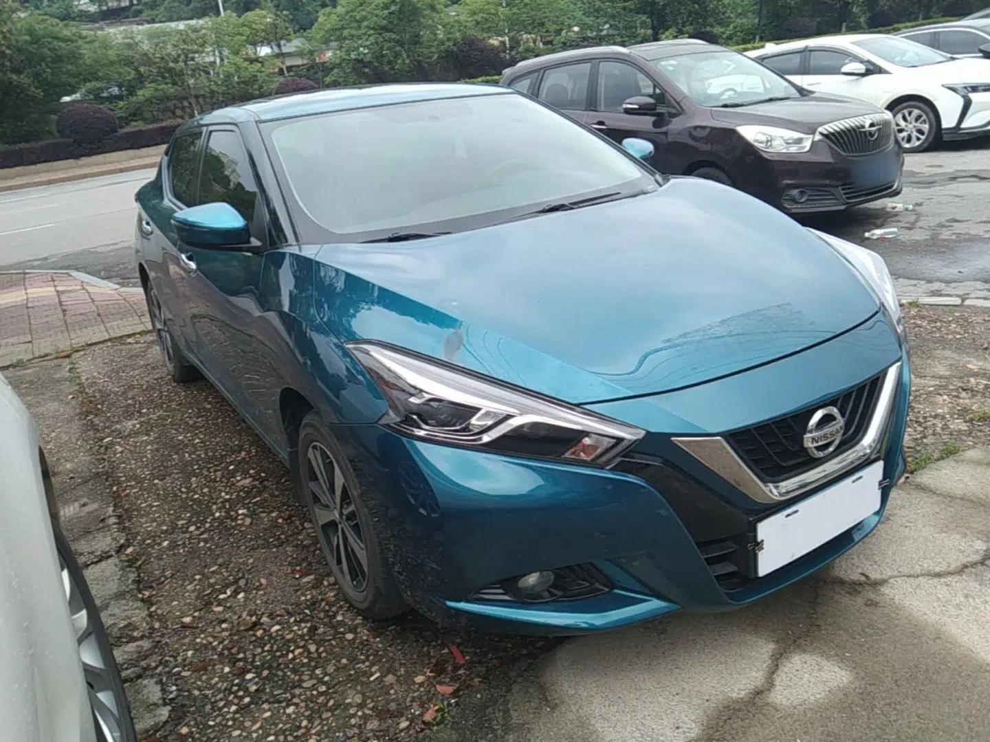 Nissan Lannia 2019 1.6L CVT Cool Edition China VI — миниатюра 3