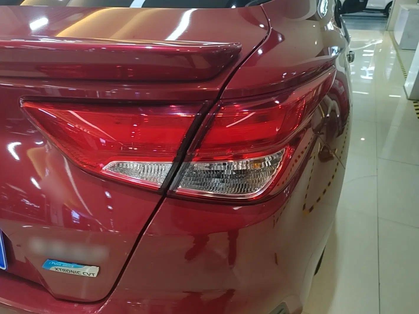 Nissan Lannia 2016 1.6L CVT Cool Edition — миниатюра 8