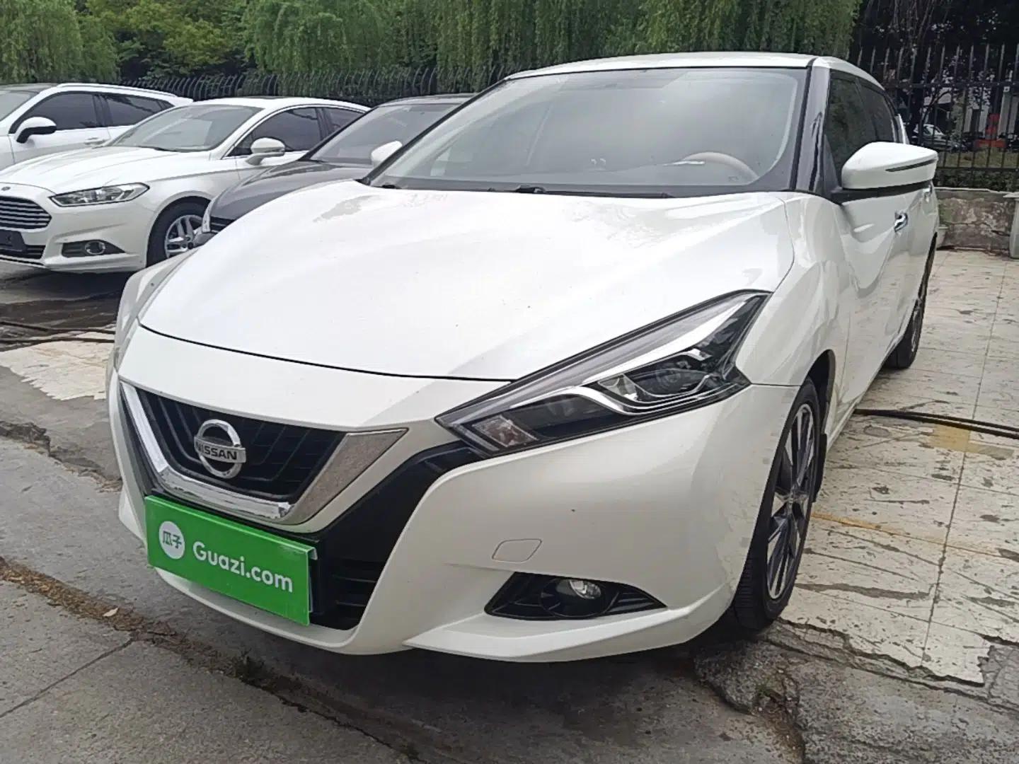 Nissan Lannia 2016 1.6L CVT Smart Cool Edition — миниатюра 1