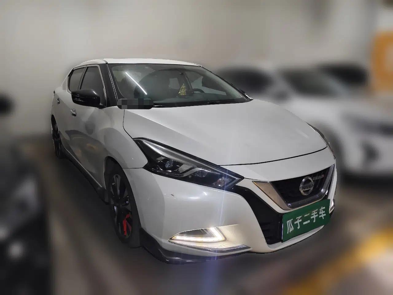Nissan Lannia 2016 1.6L CVT Smart Edition — миниатюра 3