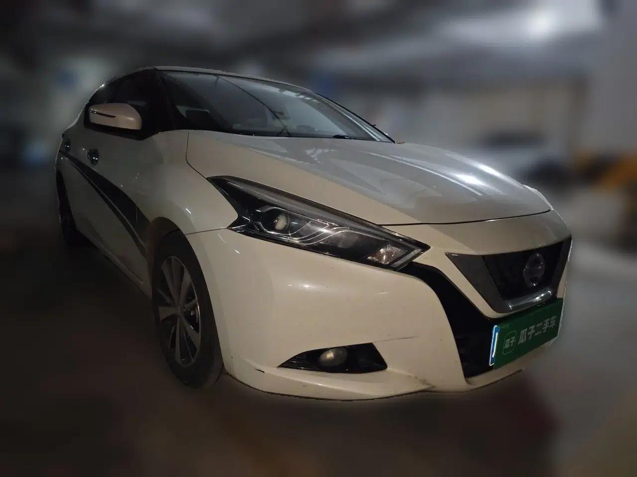 Nissan Lannia 2016 1.6L Manual Cool Edition — миниатюра 3