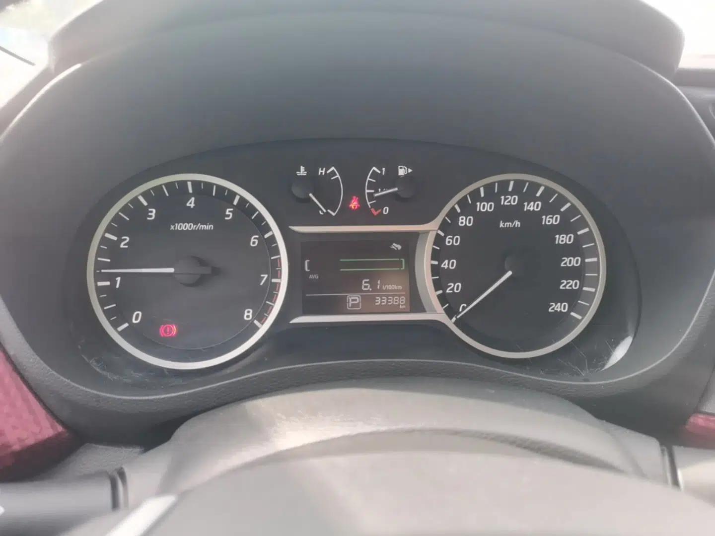 Nissan Lannia 2016 1.6L CVT Cool Edition — миниатюра 15