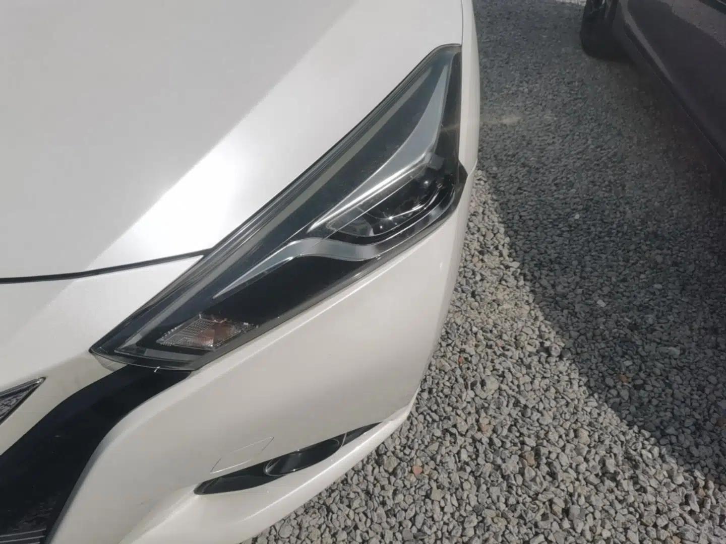 Nissan Lannia 2016 1.6L CVT Cool Edition — миниатюра 9