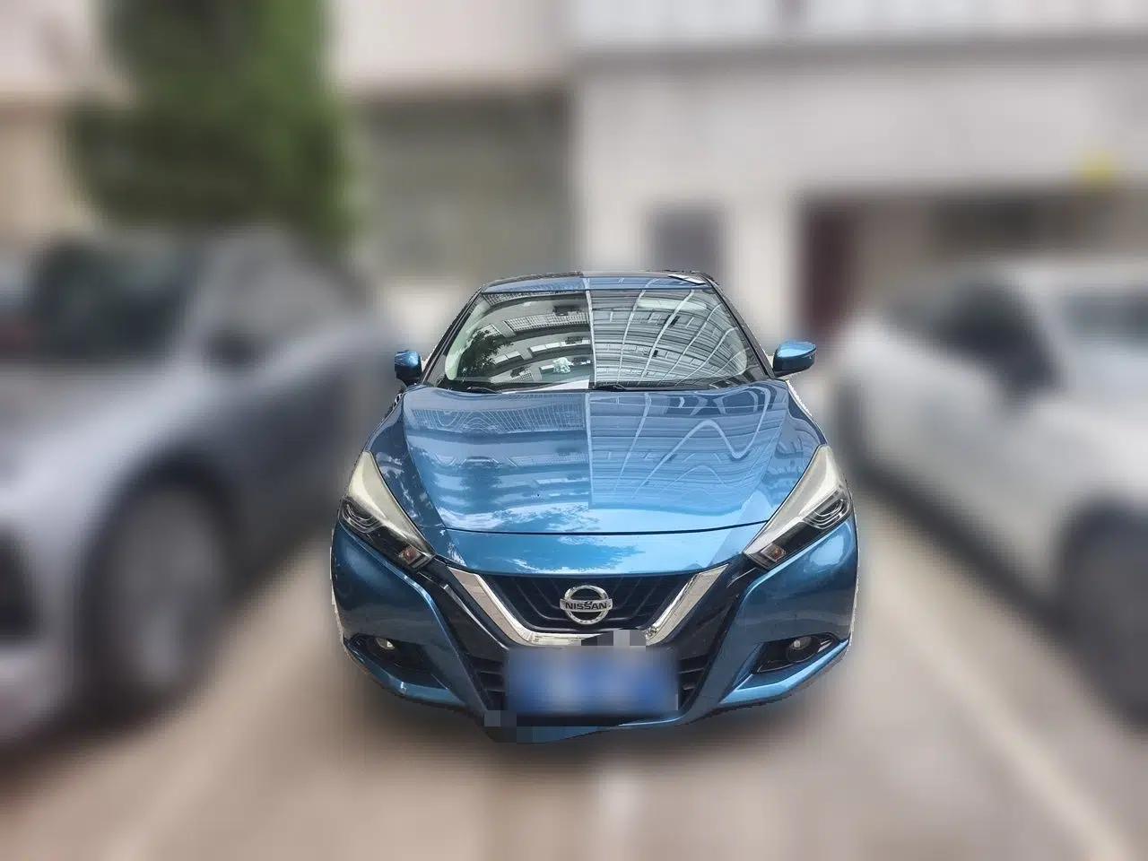 Nissan Lannia 2016 1.6L Manual Cool Edition — миниатюра 2