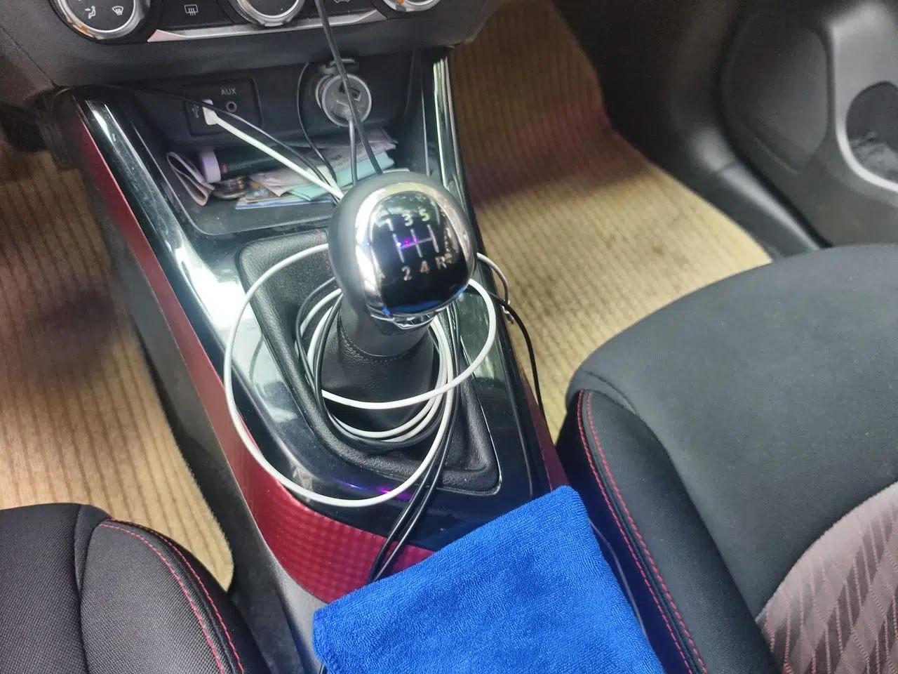 Nissan Lannia 2016 1.6L Manual Cool Edition — миниатюра 15