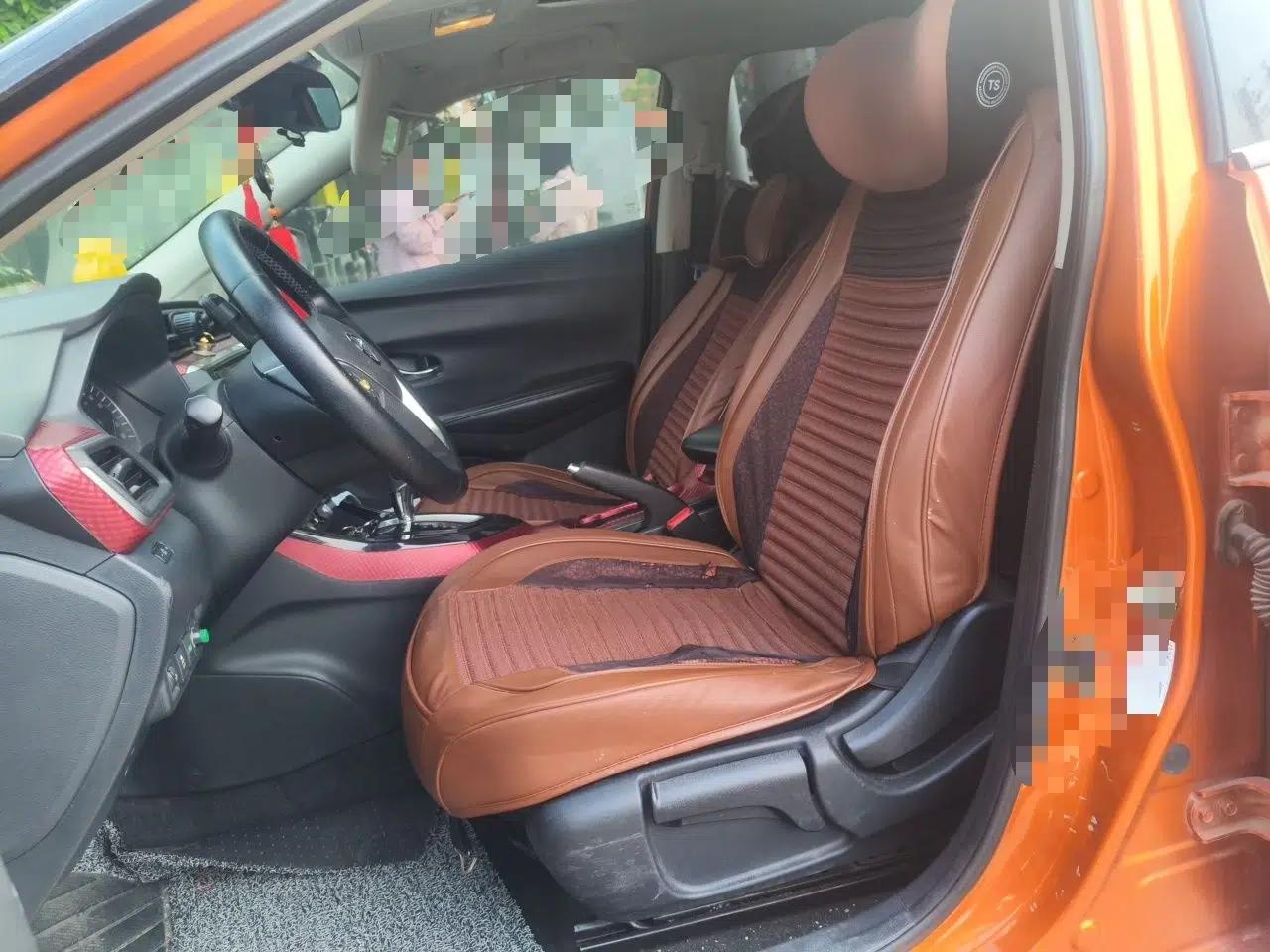 Nissan Lannia 2016 1.6L CVT Smart Cool Edition — миниатюра 16