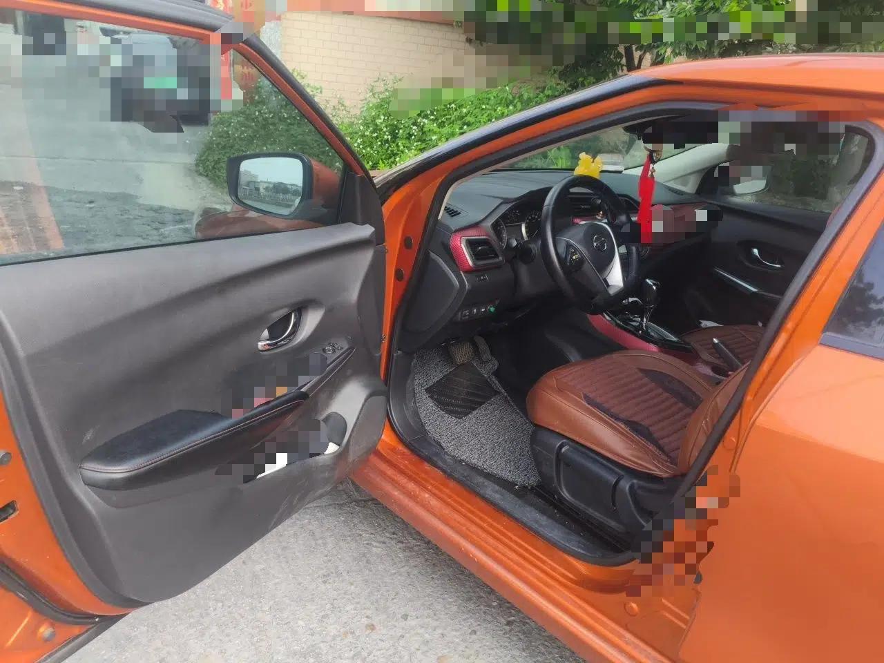 Nissan Lannia 2016 1.6L CVT Smart Cool Edition — миниатюра 17
