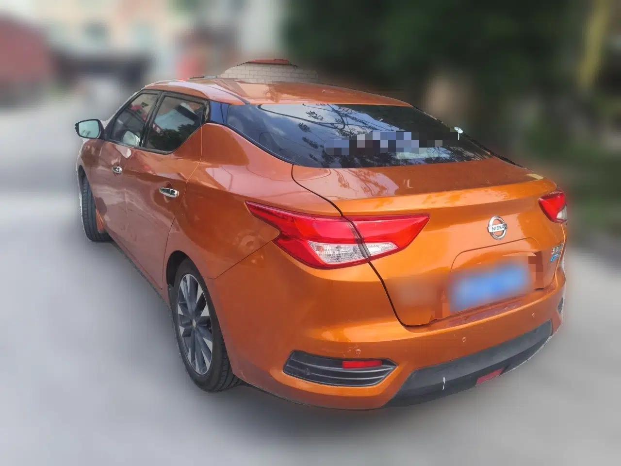 Nissan Lannia 2016 1.6L CVT Smart Cool Edition — миниатюра 4