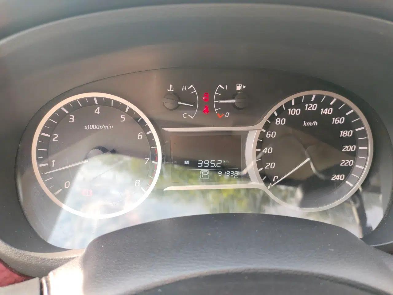 Nissan Lannia 2016 1.6L CVT Smart Cool Edition — миниатюра 12