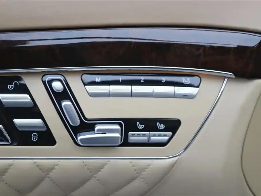 2010 Mercedes-Benz S-Class AMG S 65 — миниатюра 11
