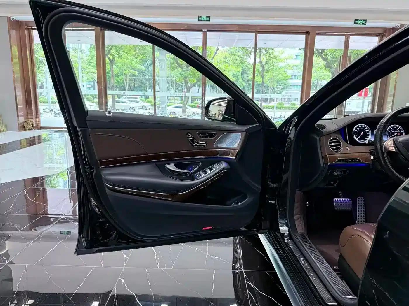 2015 Mercedes-Benz S-Class AMG S 63 L 4MATIC — миниатюра 7