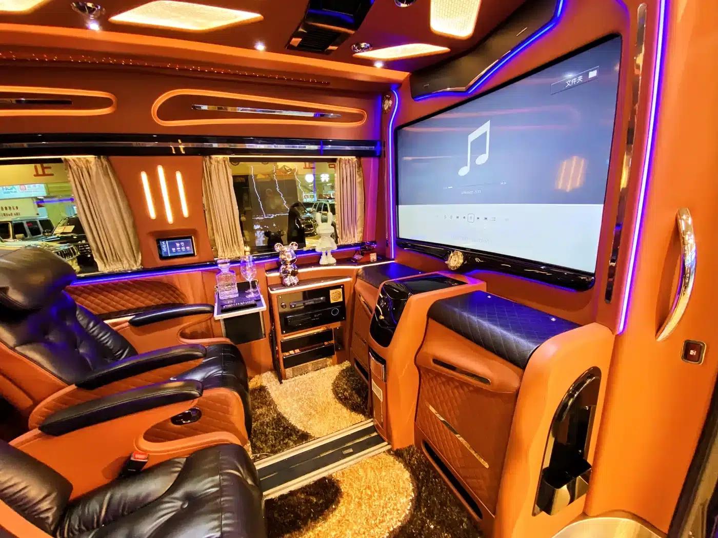 2016 Sprinter 3.5L Automatic — миниатюра 16