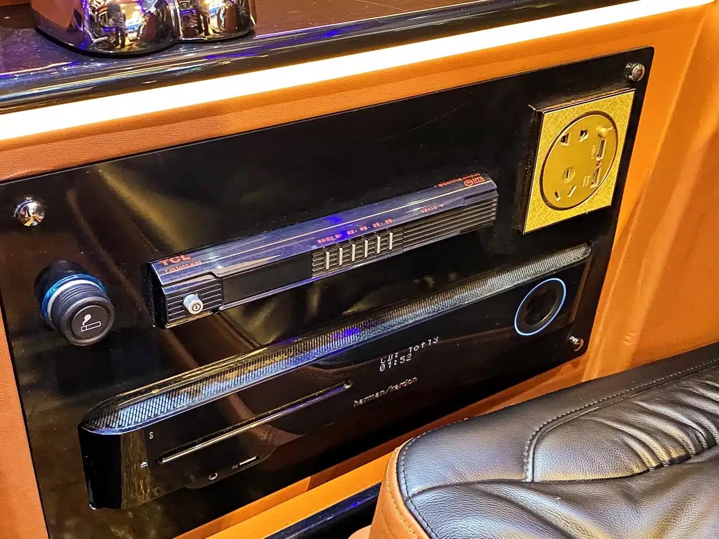 2016 Sprinter 3.5L Automatic — миниатюра 23