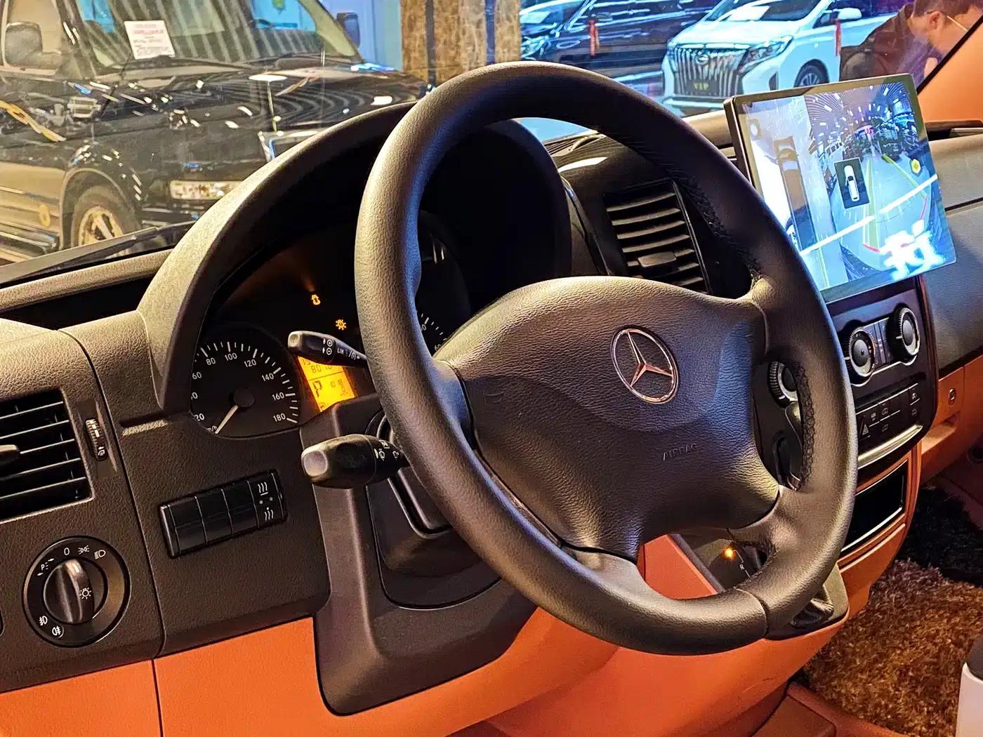2016 Sprinter 3.5L Automatic — миниатюра 9