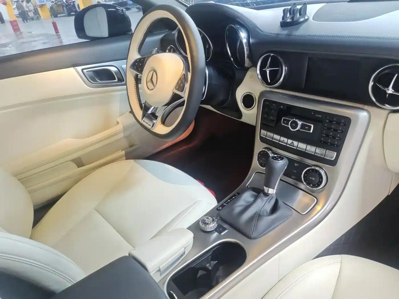 Mercedes-Benz SLK-Class 2011 SLK 200 Luxury Sport — миниатюра 5