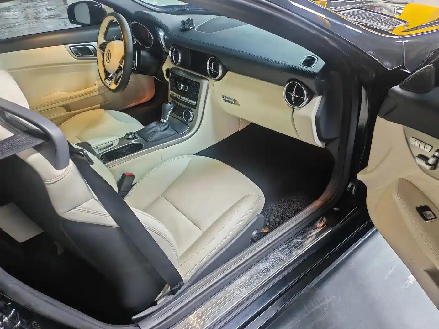 Mercedes-Benz SLK-Class 2011 SLK 200 Luxury Sport — миниатюра 9