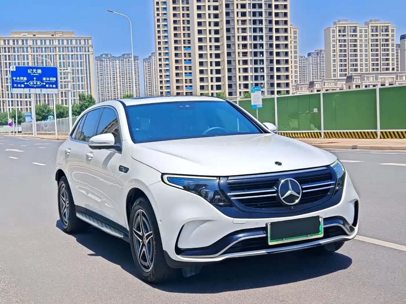 Mercedes-Benz EQC 2020 Model EQC 400 4MATIC — миниатюра 3