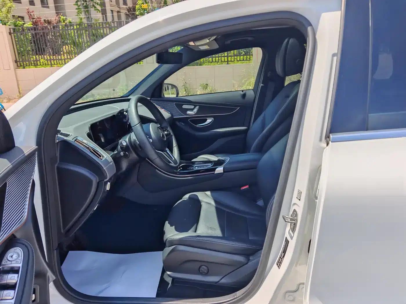 Mercedes-Benz EQC 2020 Model EQC 400 4MATIC — миниатюра 10