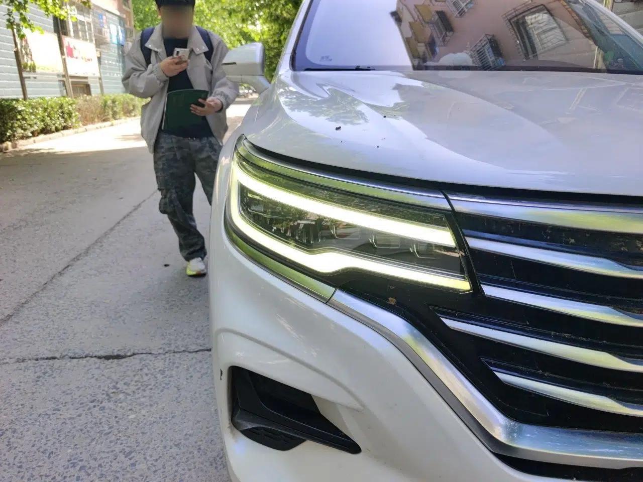 Roewe RX5 MAX 2019 300TGI Automatic 4G Connect Luxury Edition — миниатюра 7