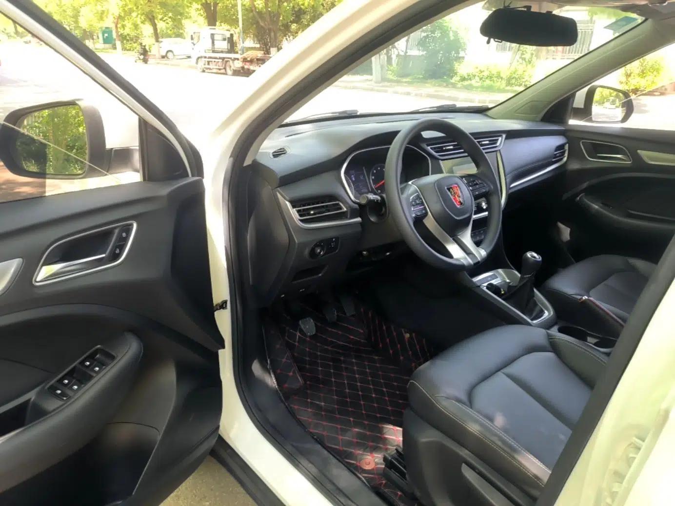 Roewe RX3 2020 1.6L Manual 4G Connect Ultra-Fresh Flagship Edition — миниатюра 19