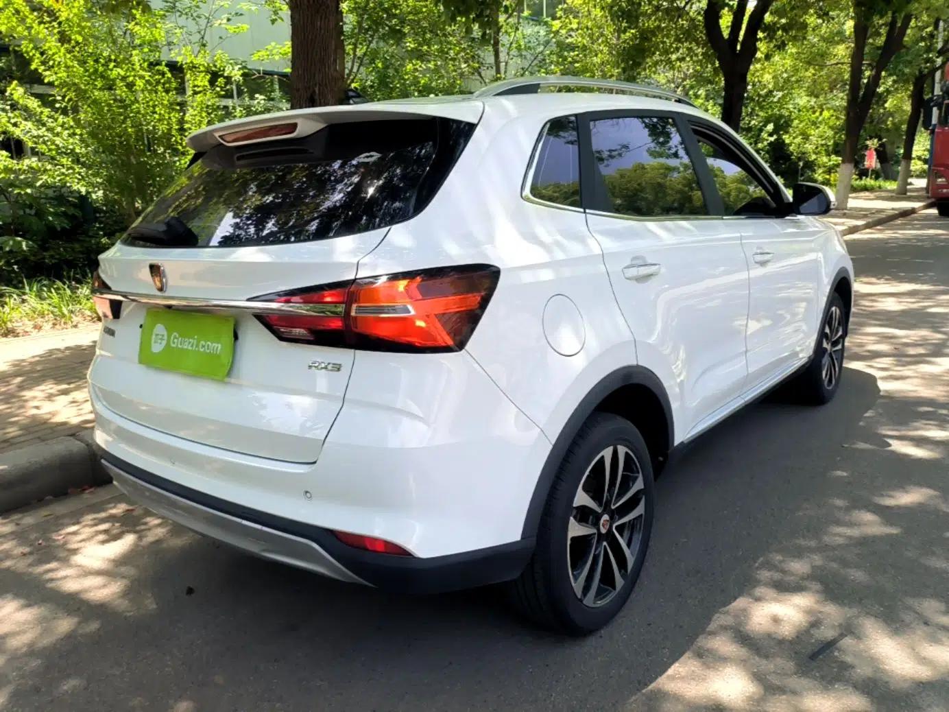 Roewe RX3 2020 1.6L Manual 4G Connect Ultra-Fresh Flagship Edition — миниатюра 6