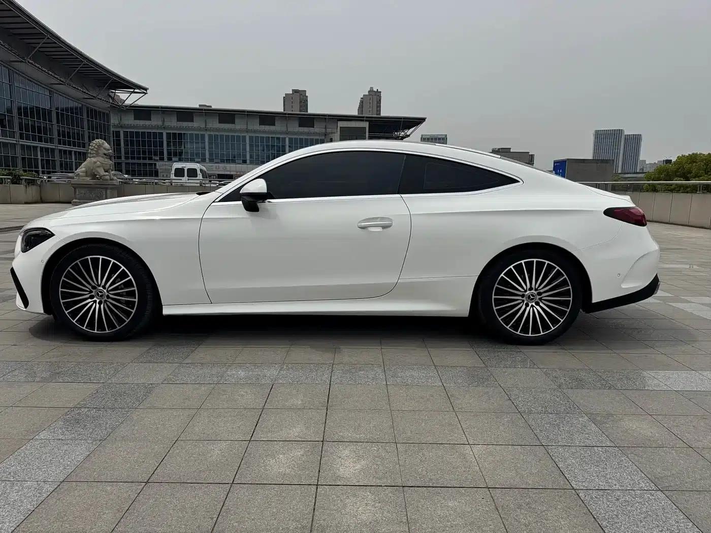 2024 Mercedes-Benz CLE 300 4MATIC Sport Coupe — миниатюра 5