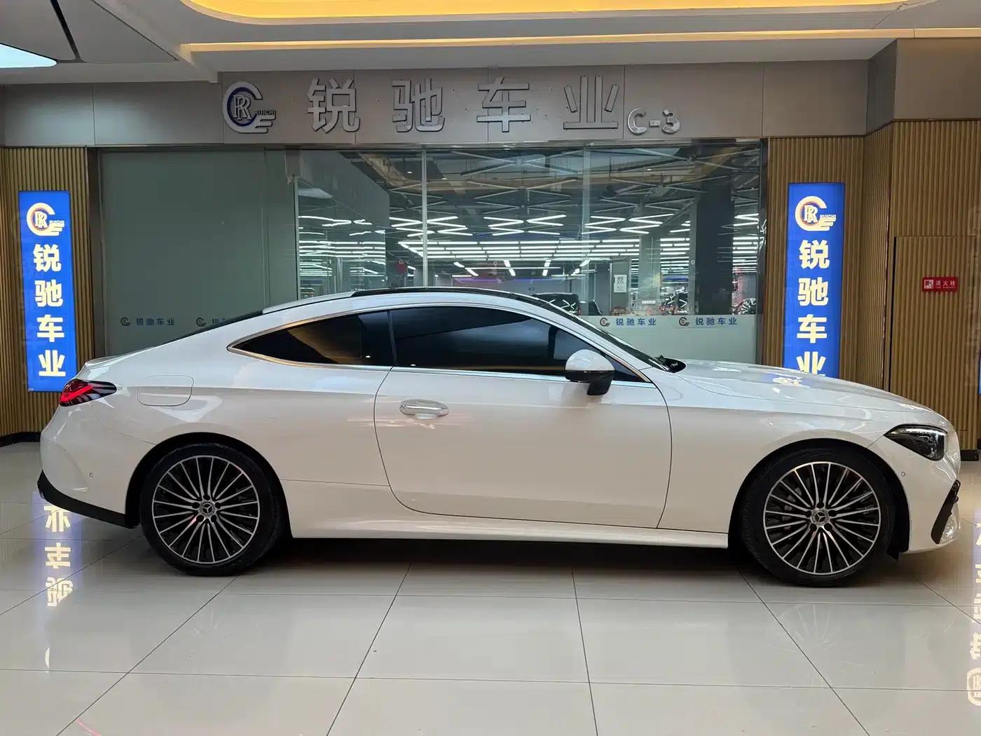 2024 Mercedes-Benz CLE 300 4MATIC Sport Coupe — миниатюра 4