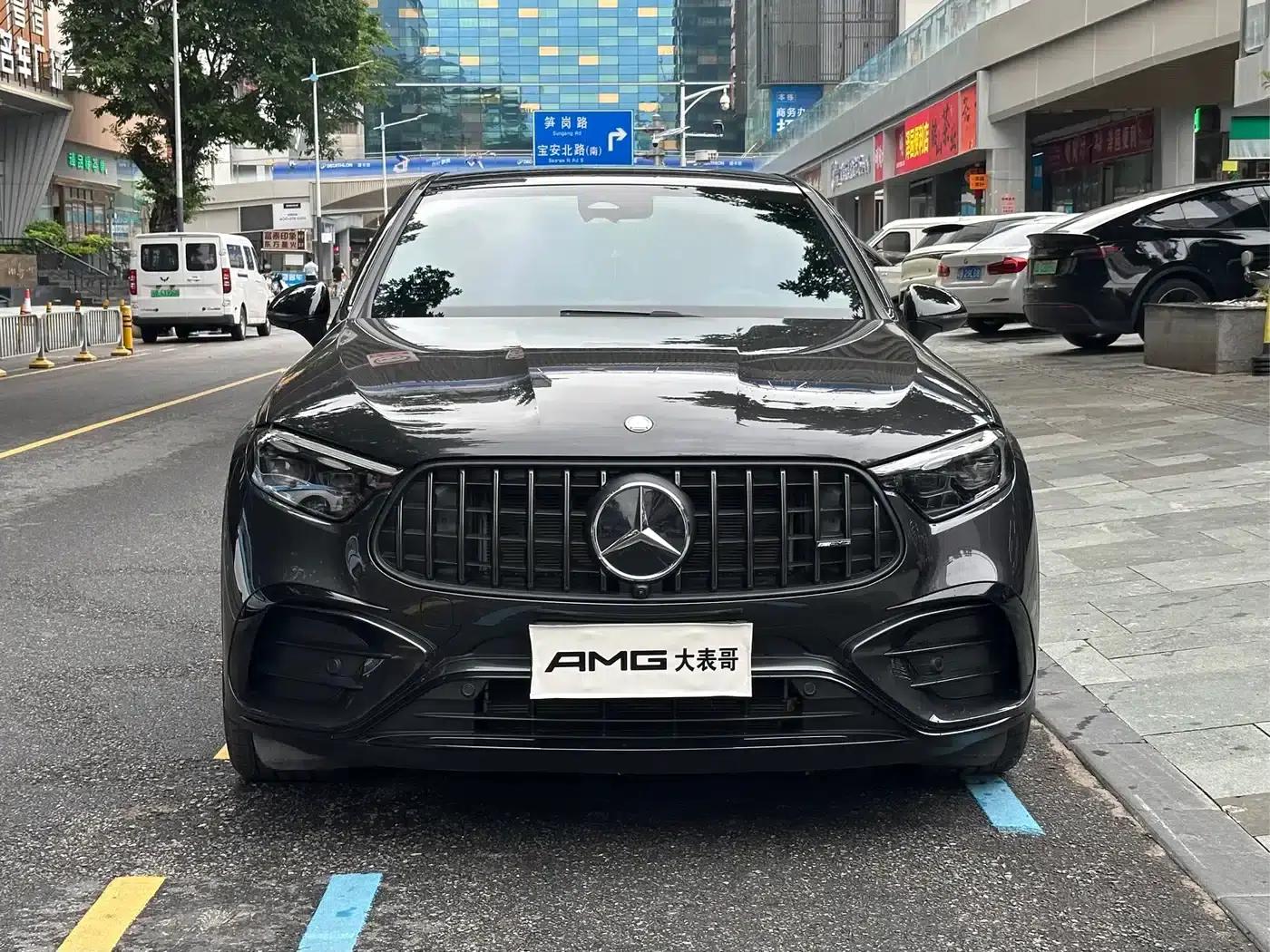 Mercedes-Benz GLC Coupe AMG 2024 Model AMG GLC 43 4MATIC Coupe SUV — миниатюра 2