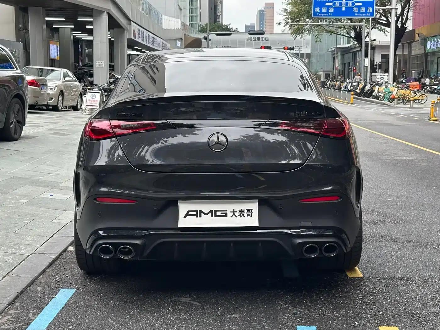 Mercedes-Benz GLC Coupe AMG 2024 Model AMG GLC 43 4MATIC Coupe SUV — миниатюра 12
