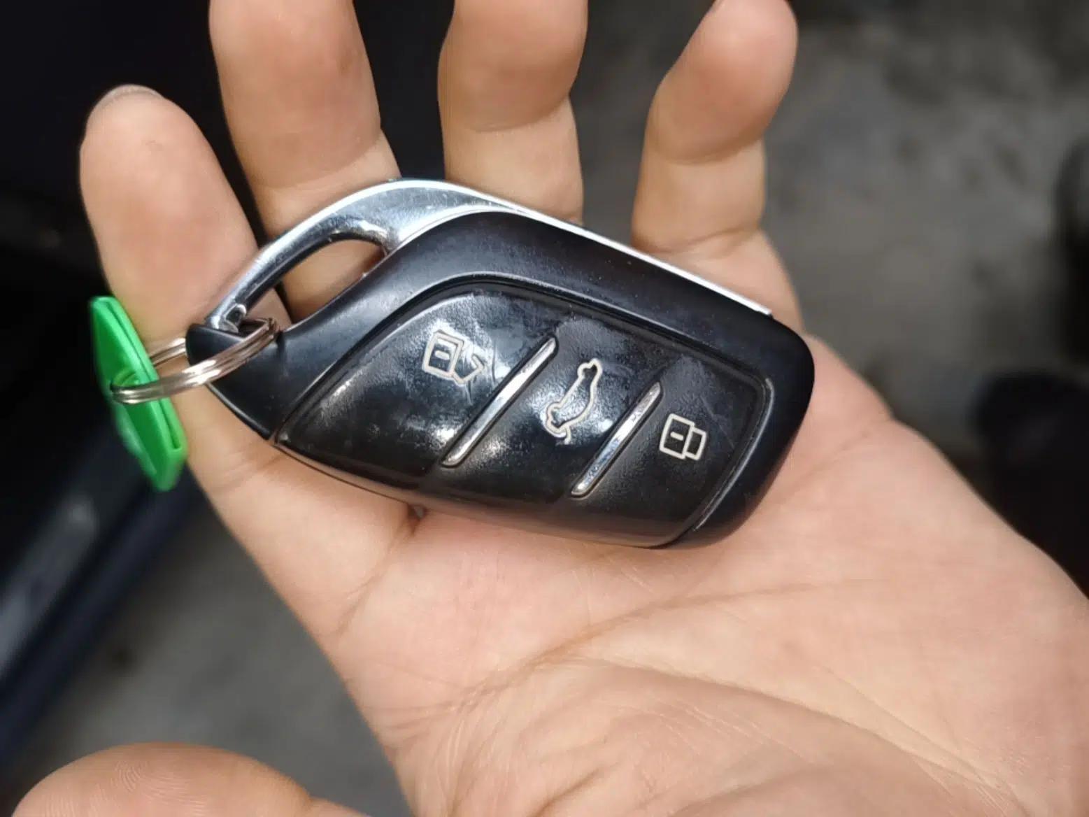 Roewe i6 MAX 2020 300TGI Automatic "Swell Cool Smart Drive" Edition — миниатюра 12