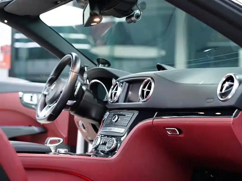 Mercedes-Benz SL-Class 2017 SL 400 — миниатюра 33