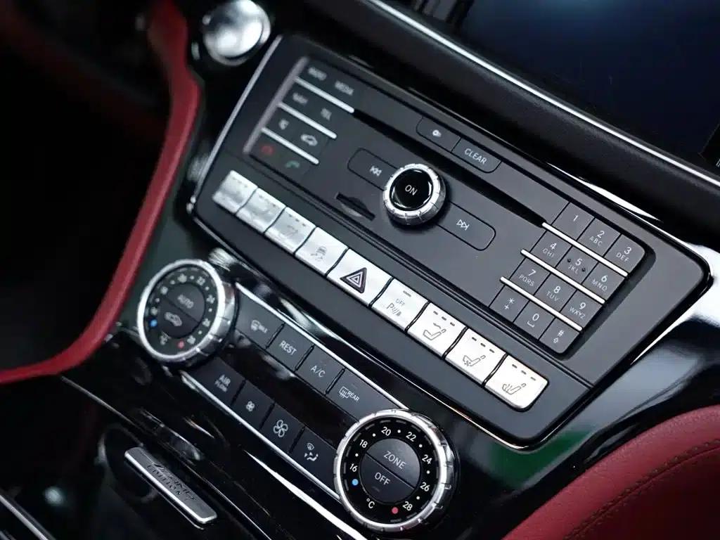 Mercedes-Benz SL-Class 2017 SL 400 — миниатюра 36