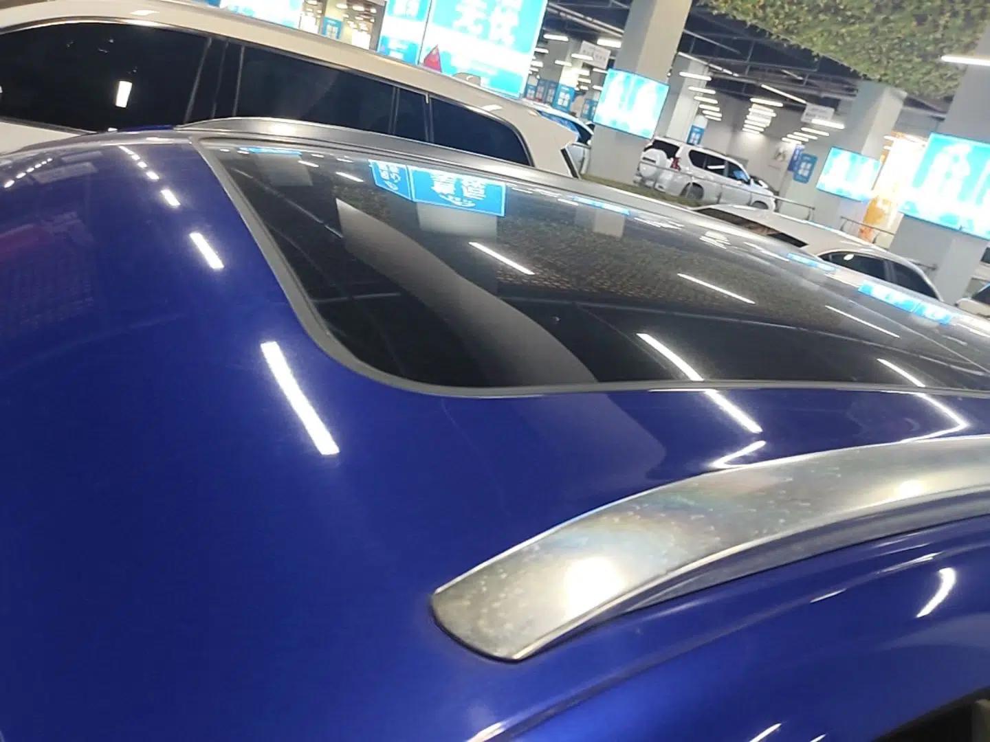 Roewe MARVEL X 2018 All-Wheel-Drive Model — миниатюра 11