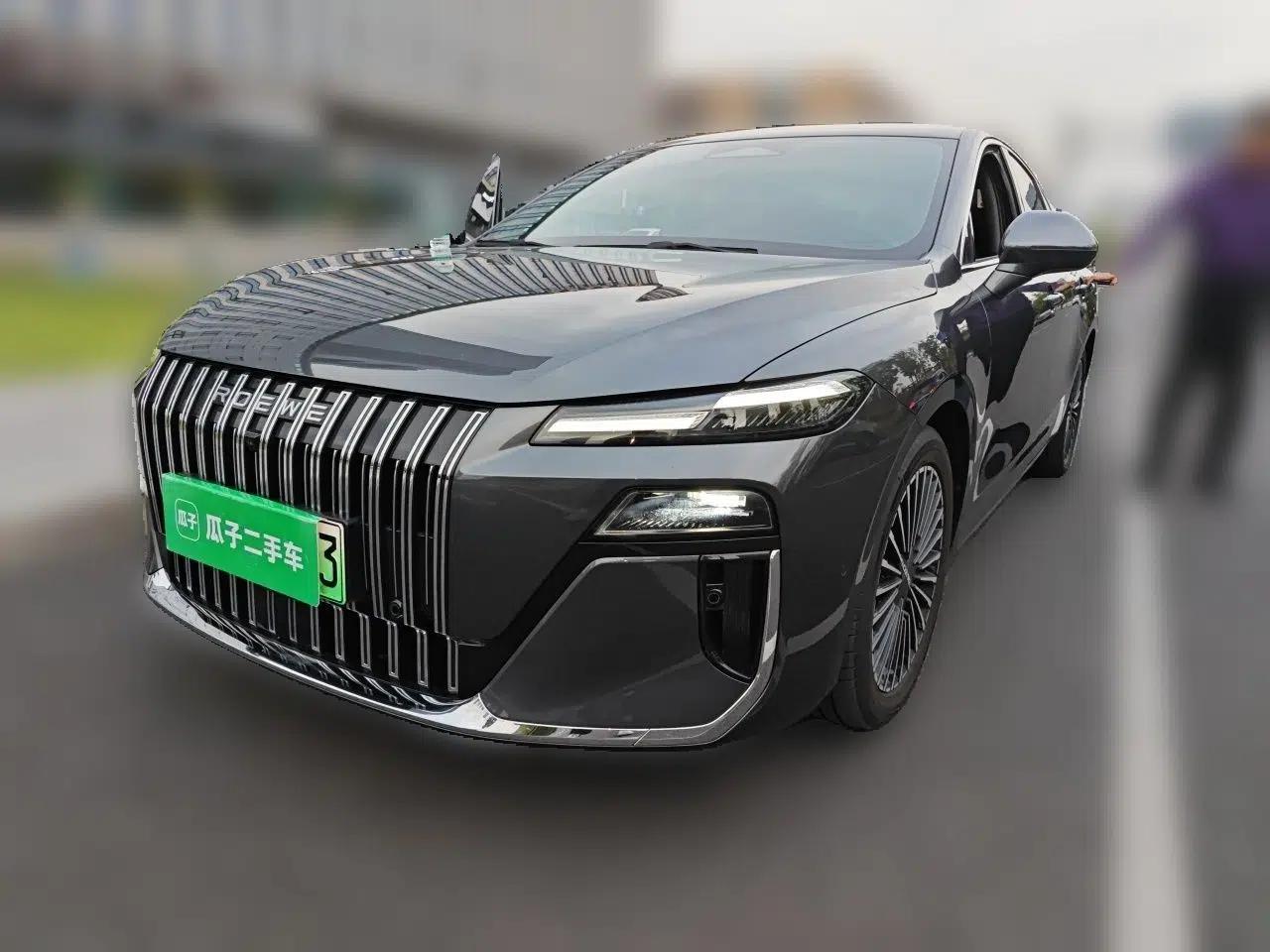 Roewe M7 DMH 2025 Model 160km Premium Version — миниатюра 1