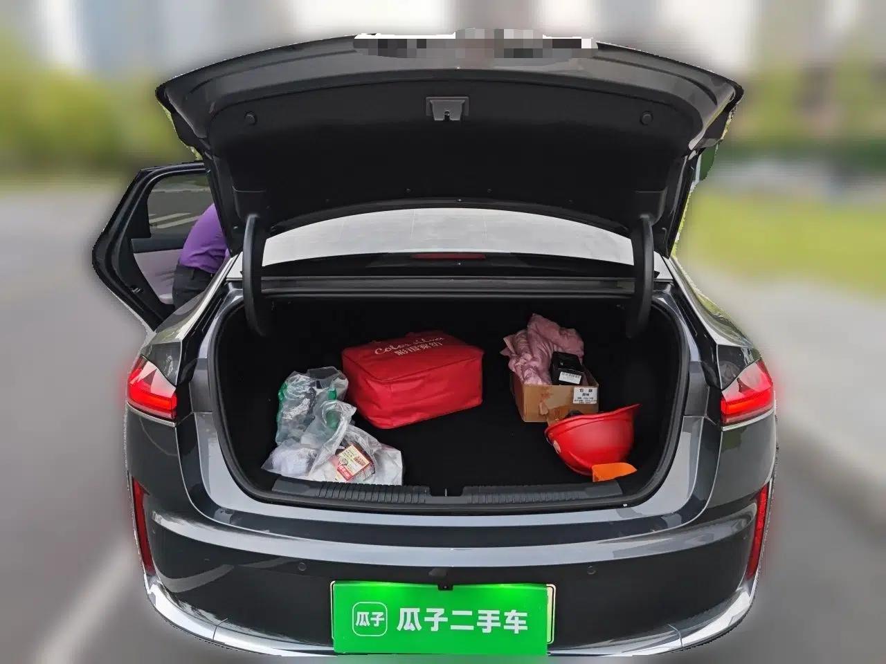 Roewe M7 DMH 2025 Model 160km Premium Version — миниатюра 20