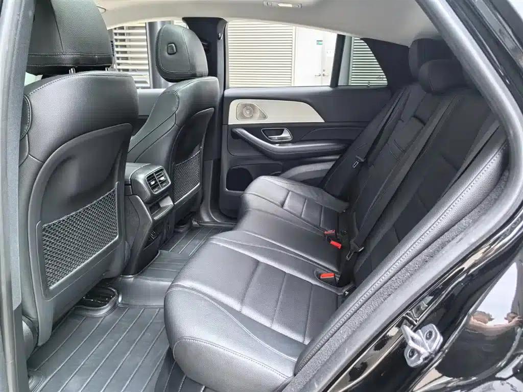Mercedes-Benz GLE Coupe 2022 GLE 350 e 4MATIC Coupe SUV — миниатюра 4
