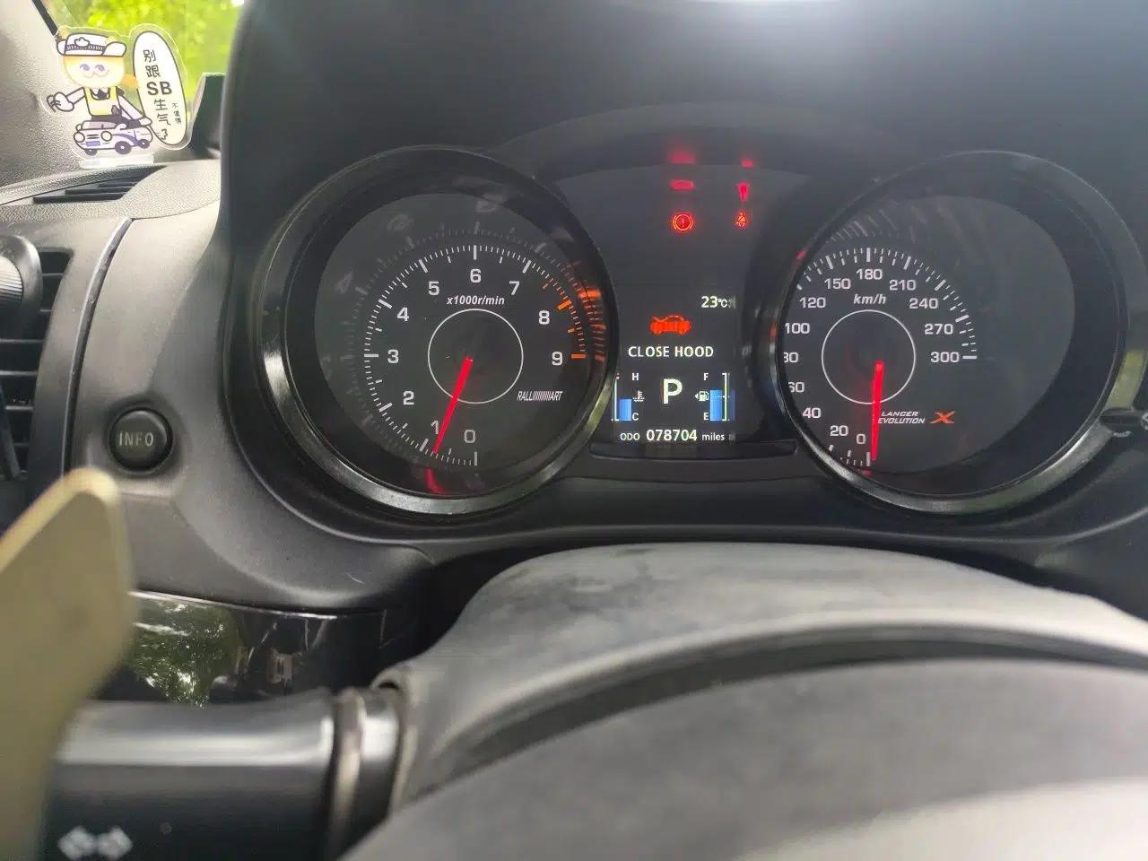 Mitsubishi Lancer EX 2012 Chasing Edition 1.8L CVT Luxury Model — миниатюра 13