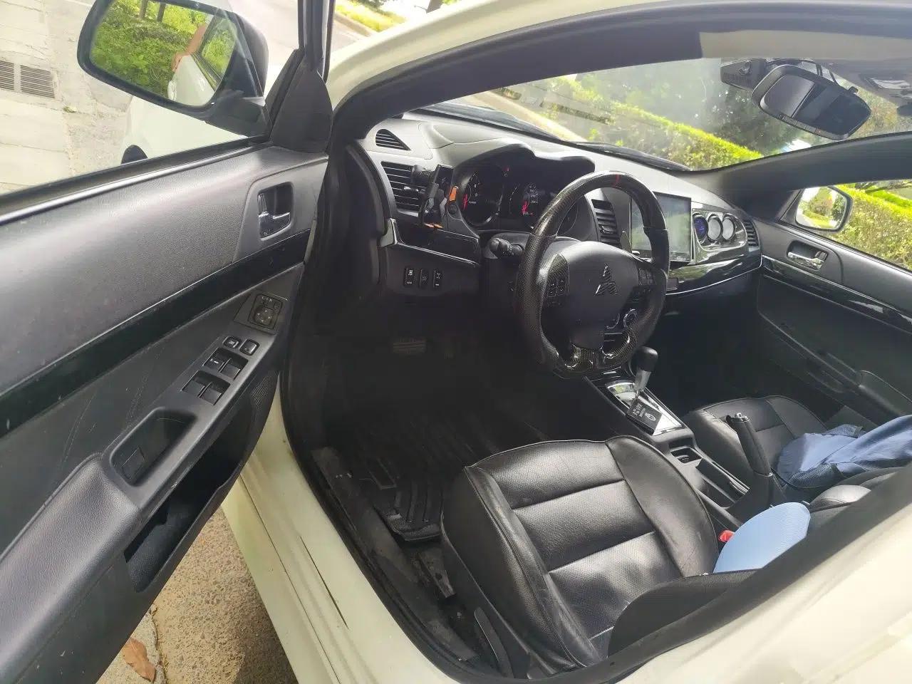 Mitsubishi Lancer EX 2012 Chasing Edition 1.8L CVT Luxury Model — миниатюра 17
