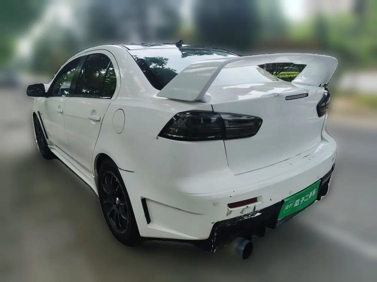 Mitsubishi Lancer EX 2012 Chasing Edition 1.8L CVT Luxury Model — миниатюра 4