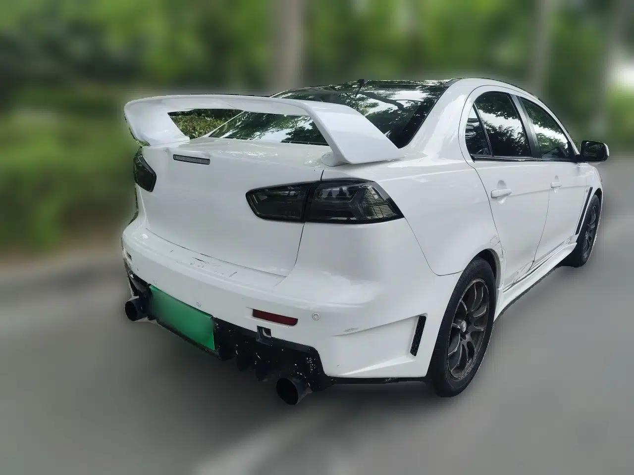 Mitsubishi Lancer EX 2012 Chasing Edition 1.8L CVT Luxury Model — миниатюра 6