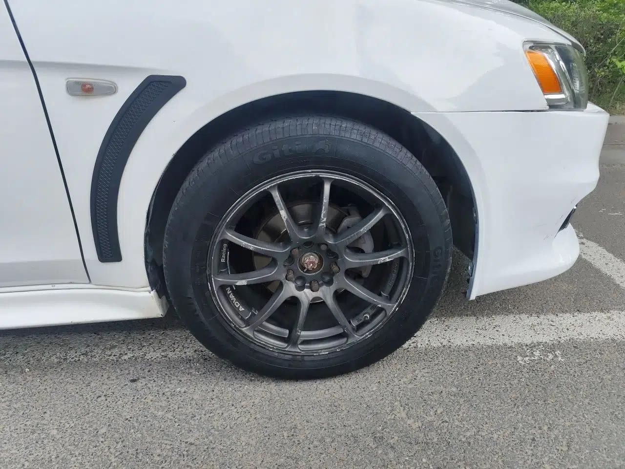 Mitsubishi Lancer EX 2012 Chasing Edition 1.8L CVT Luxury Model — миниатюра 8