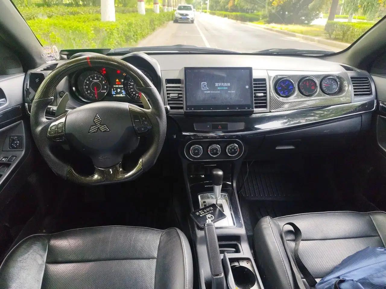 Mitsubishi Lancer EX 2012 Chasing Edition 1.8L CVT Luxury Model — миниатюра 10