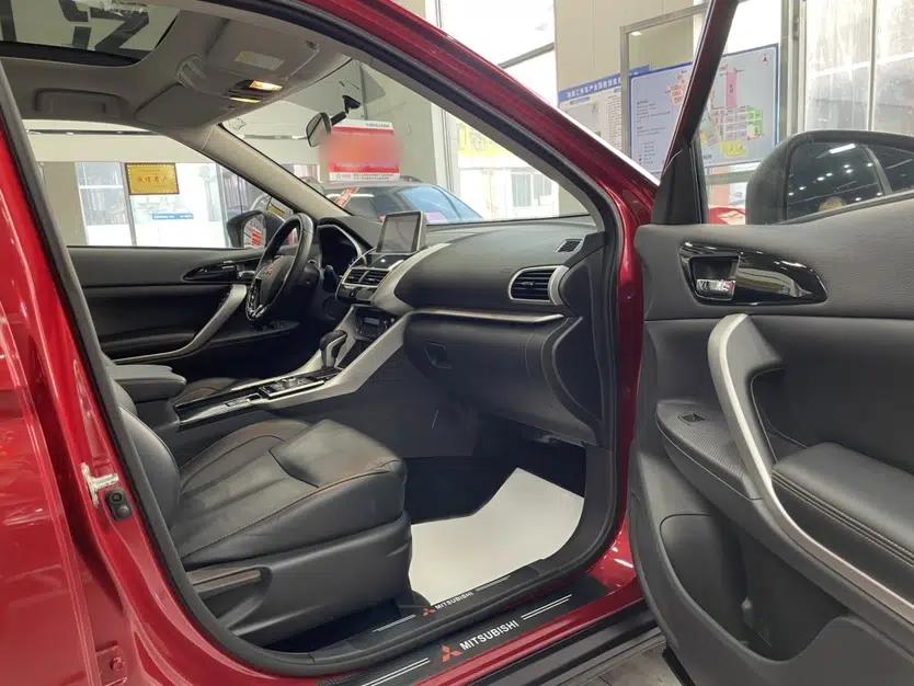 Mitsubishi Eclipse Cross 2019 1.5T CVT Two-Wheel Drive Dream Edition China VI Standard — миниатюра 17