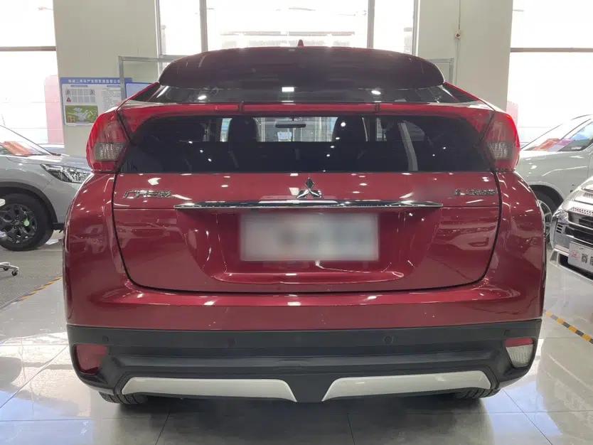 Mitsubishi Eclipse Cross 2019 1.5T CVT Two-Wheel Drive Dream Edition China VI Standard — миниатюра 7
