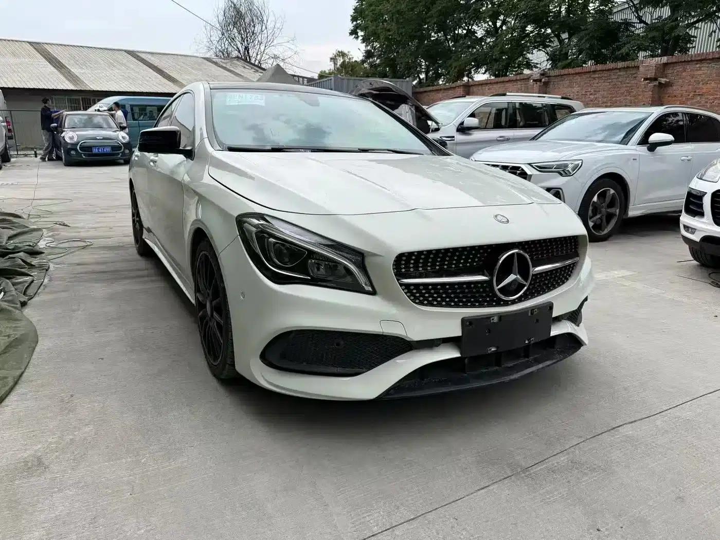 Imported Mercedes-Benz CLA 2016 CLA 220 4MATIC — миниатюра 3