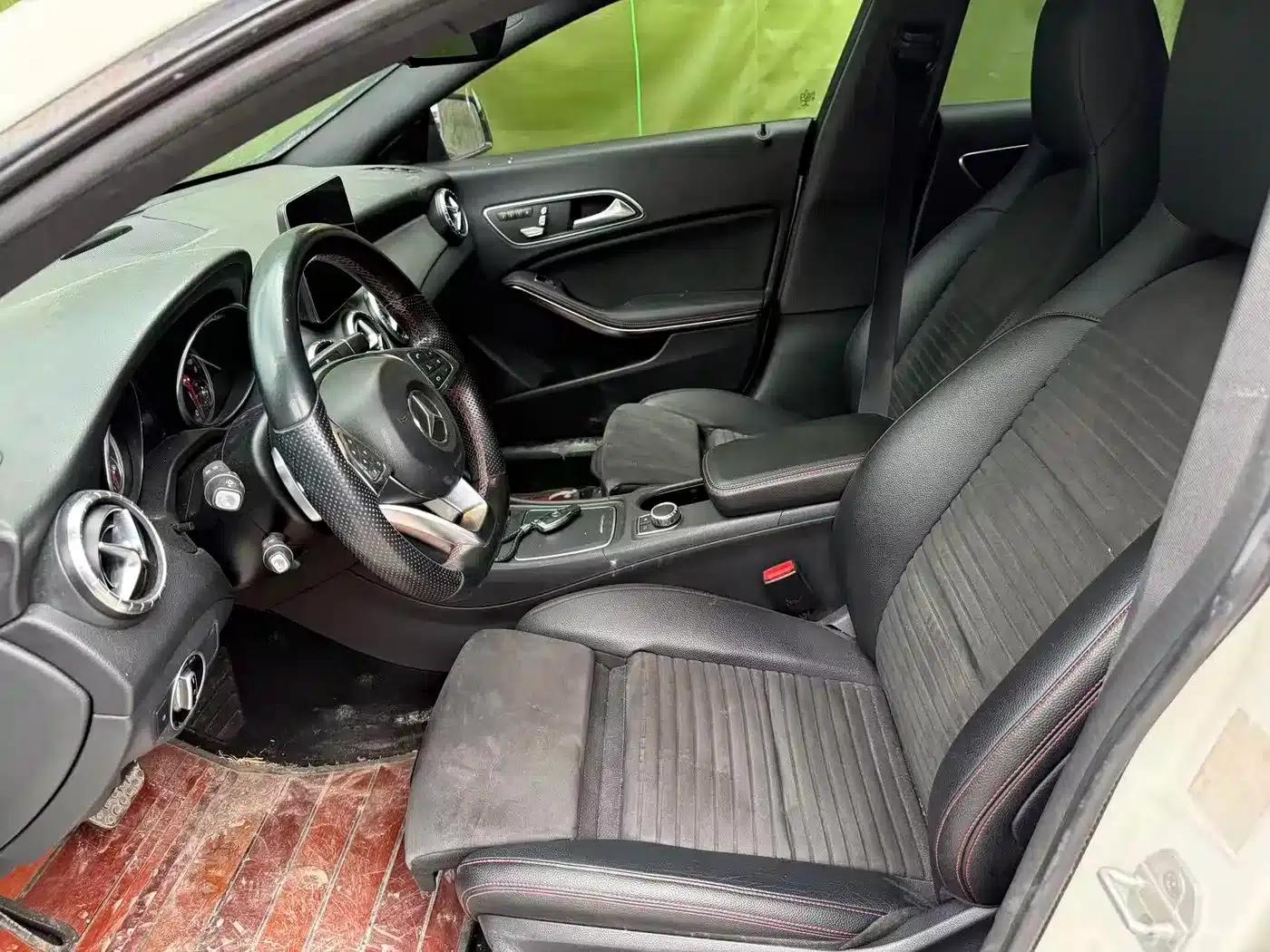 Imported Mercedes-Benz CLA 2016 CLA 220 4MATIC — миниатюра 5