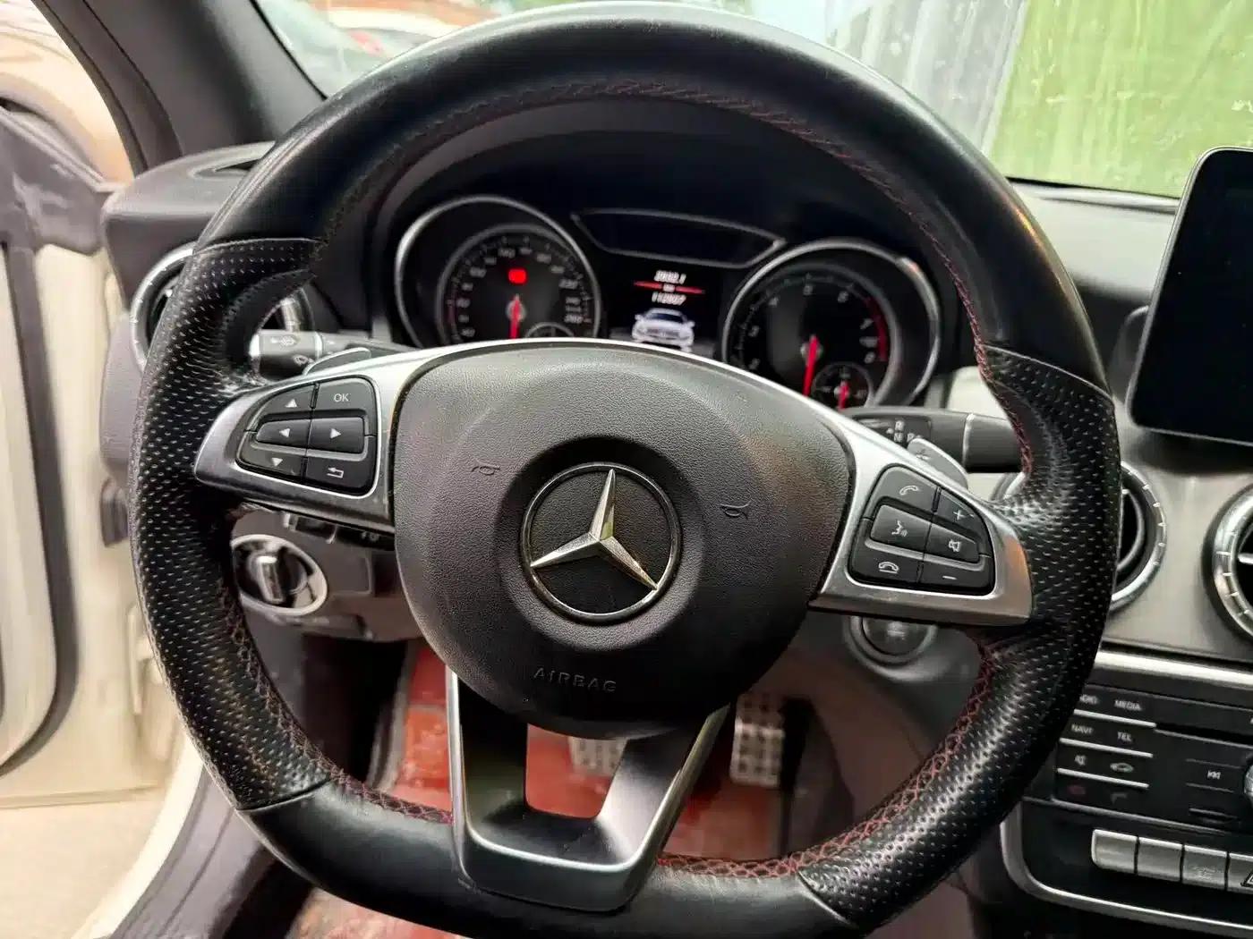 Imported Mercedes-Benz CLA 2016 CLA 220 4MATIC — миниатюра 7
